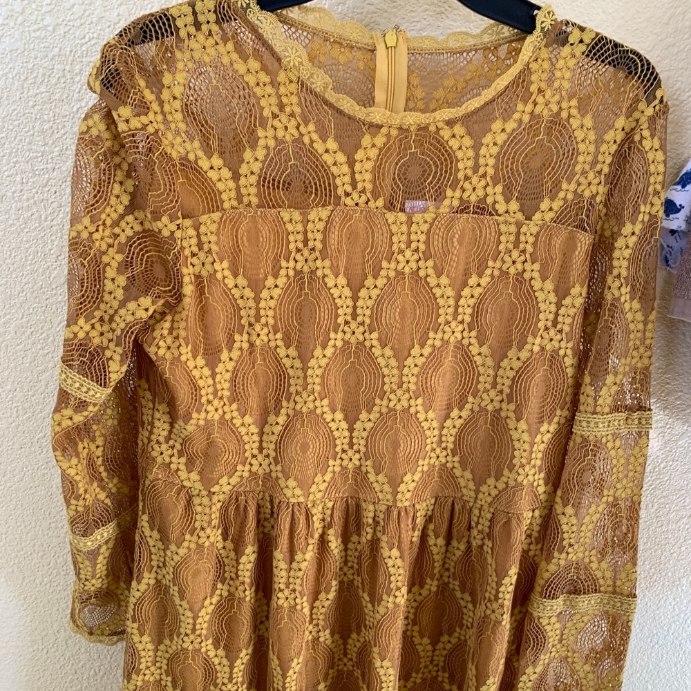 Xhilaration lace yellow dress